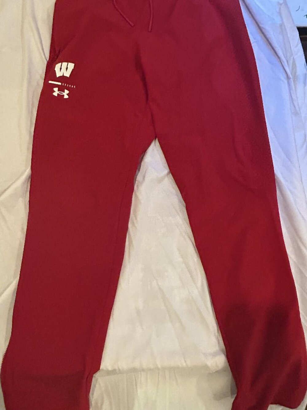 Under Armour Women’s Team Wrm-up pants with Wisconsin 'W' Logo
